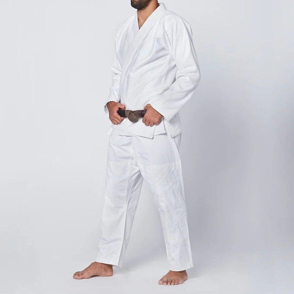 Essential Brazilian Jiu Jitsu Gi White