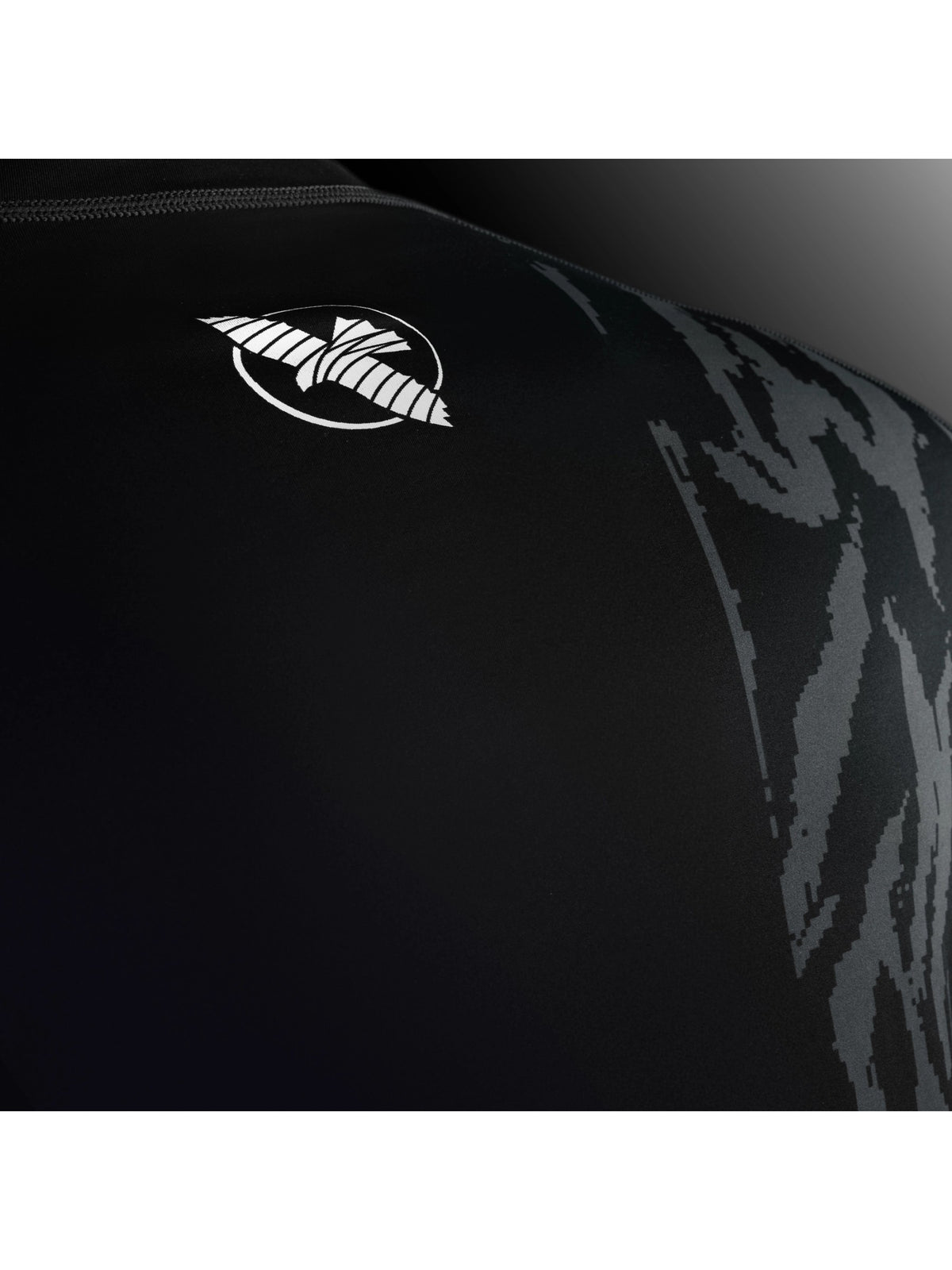 Hayabusa Men's Apex Long Sleeve Rash Guard, carbon black, image 3