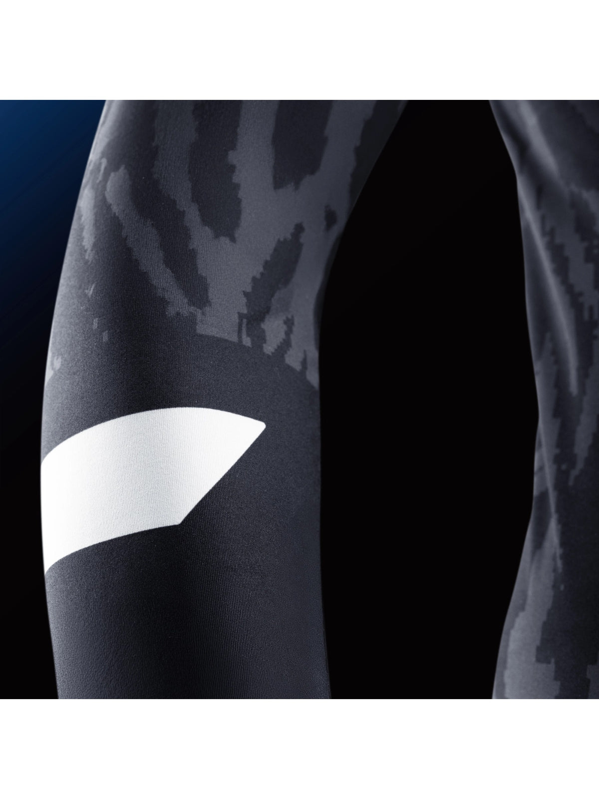 Hayabusa Women's Apex Long Sleeve Rash Guard, carbon black, image 4