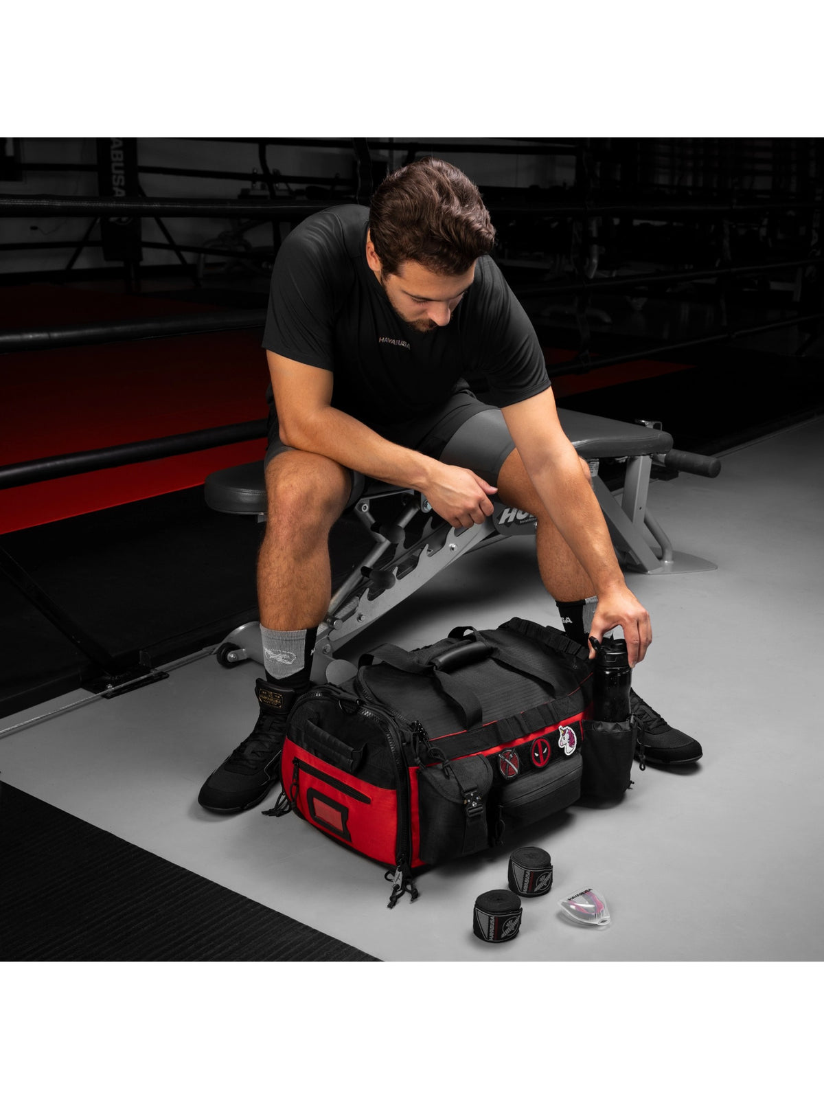 Marvel's Deadpool Duffle Bag, red/black, image 3