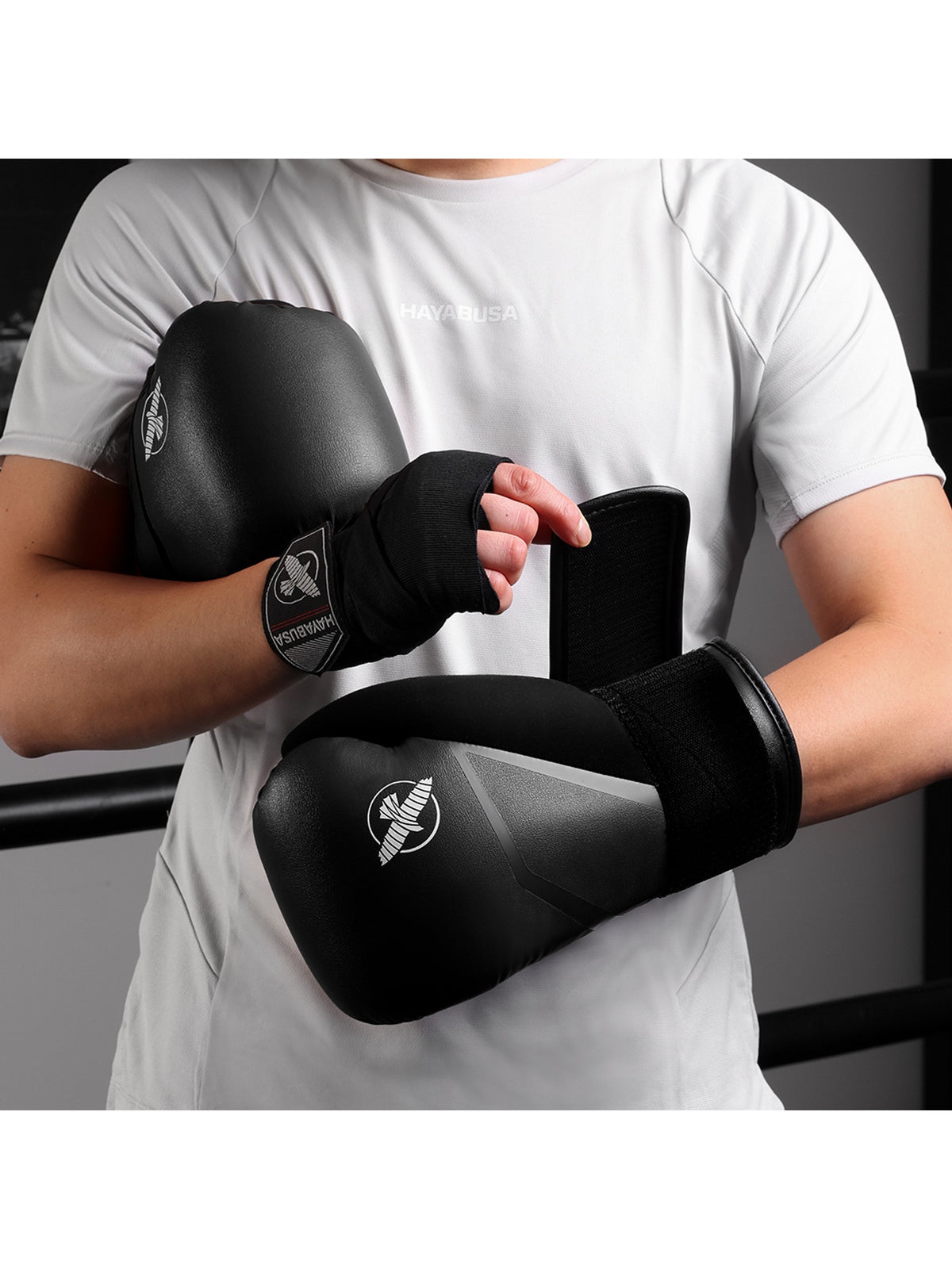 Hayabusa E1 Boxing Gloves, black, image 4