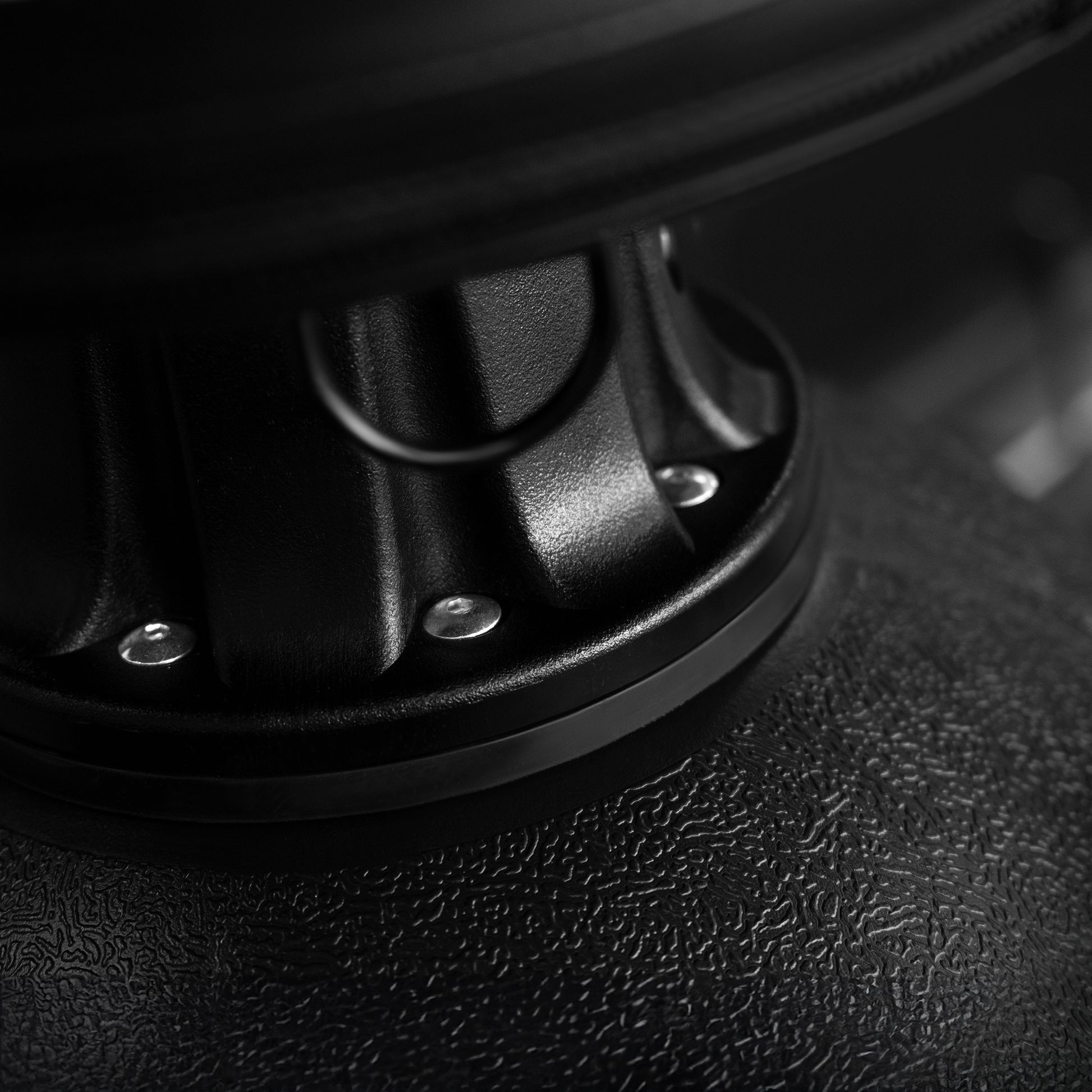 Hayabusa Quick Swap Heavy Bag Top – Lifestyle
