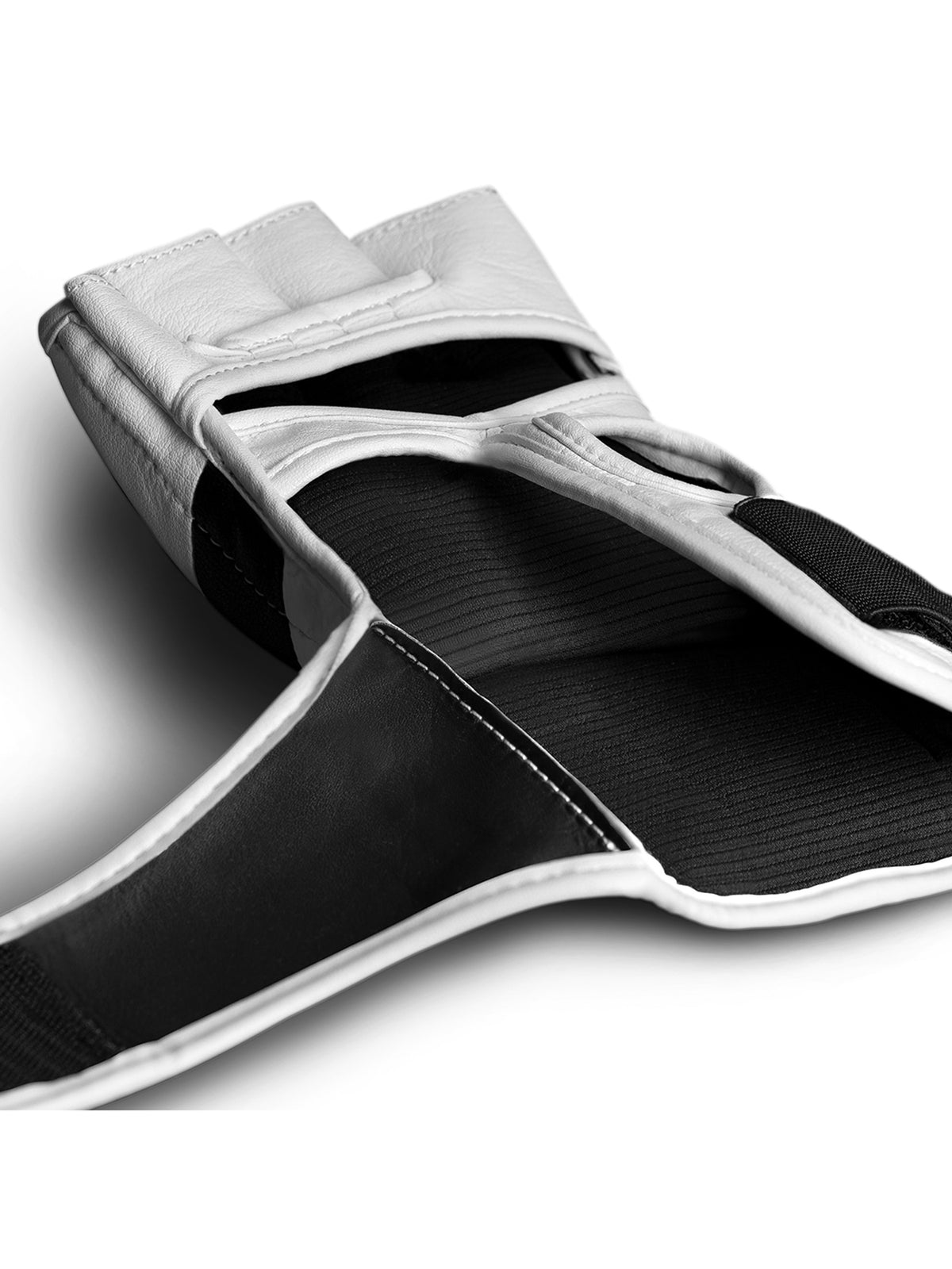 Hayabusa T3 MMA 4oz Gloves, white/black, image 4