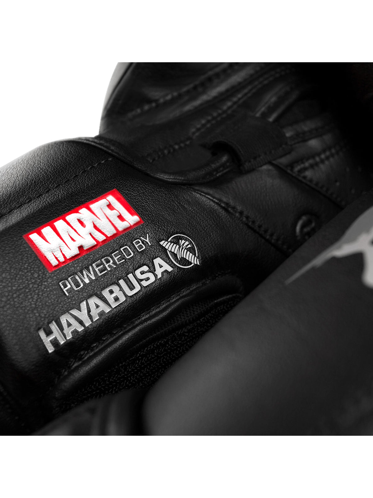 Marvel's The Punisher Boxing Gloves - Skull Detail