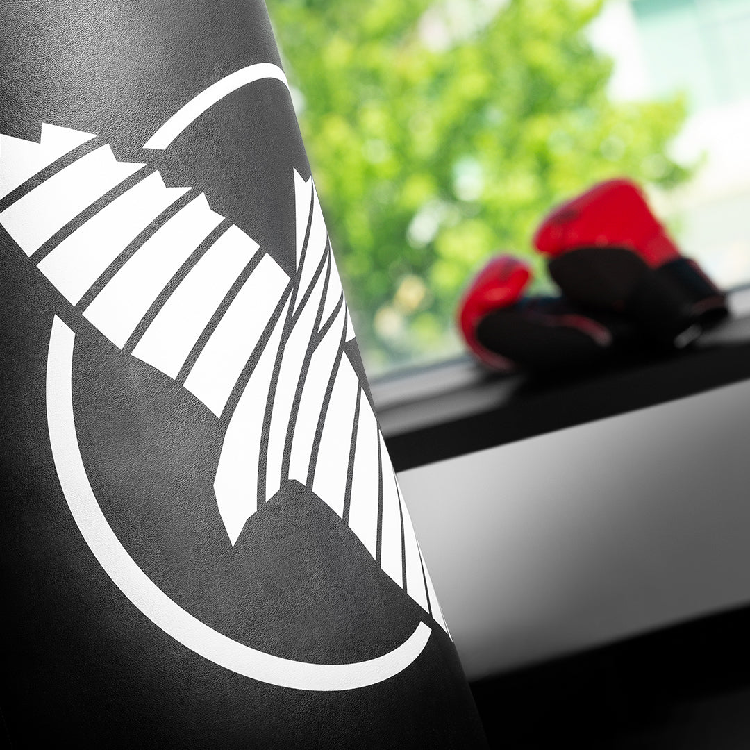 Hayabusa 100lb Muay Thai Heavy Bag – Handle Detail
