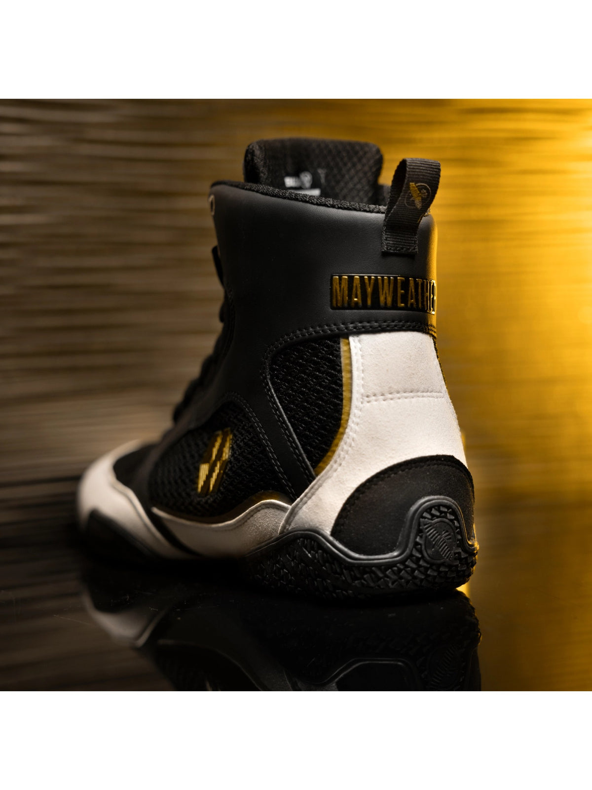 Mayweather Champ Boxing Shoes – Black/Gold Sole