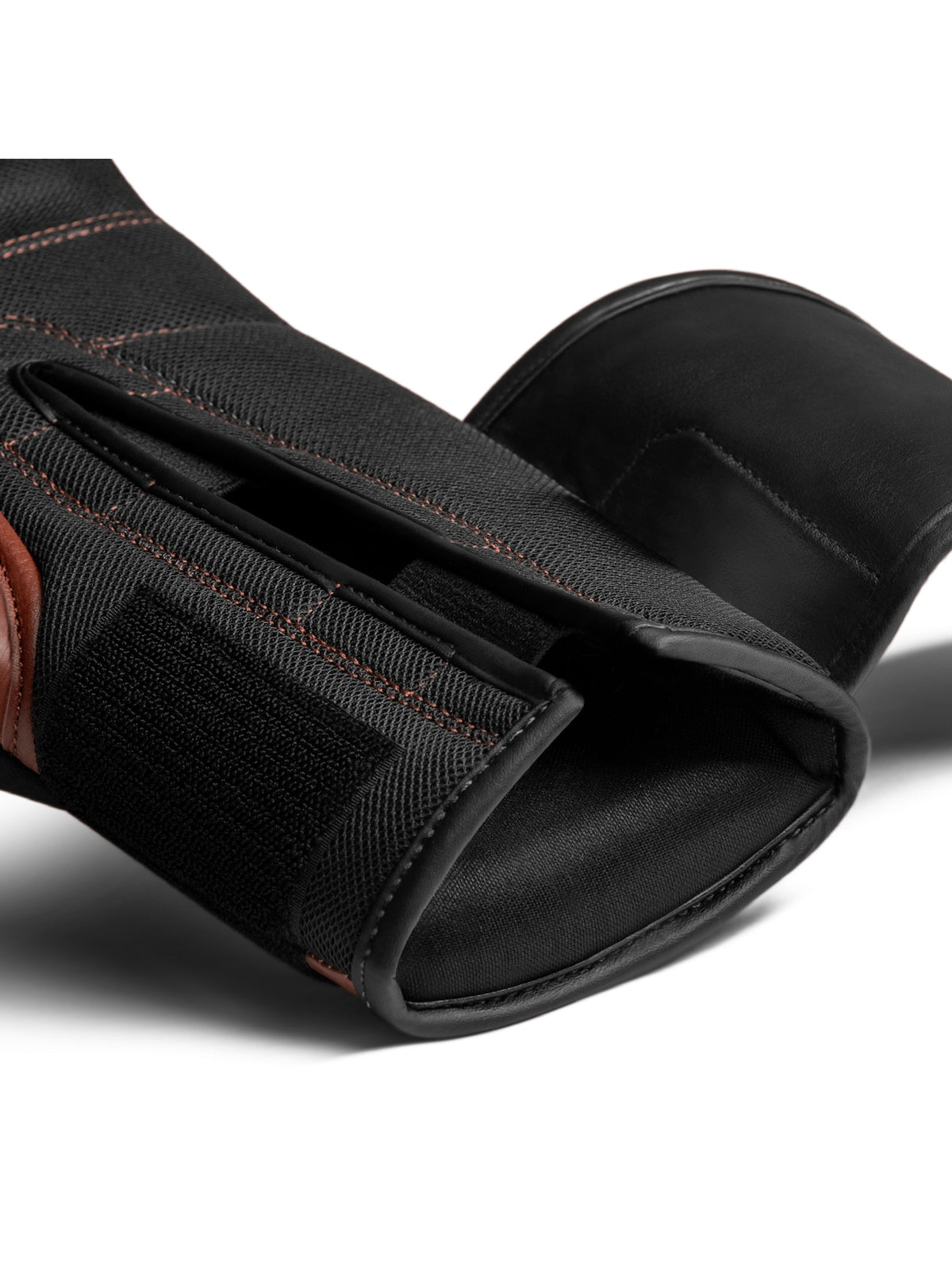 Hayabusa S4 Leather Boxing Gloves – Brown Detail 2