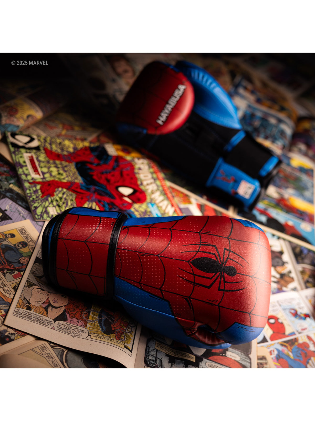 Marvel's Classic Spider-Man Boxing Gloves - Lifestyle