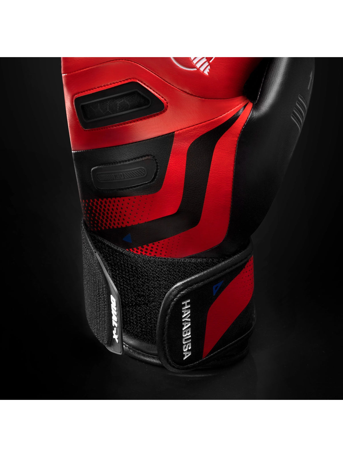 Hayabusa T3D Boxing Gloves, radiant red, image 2