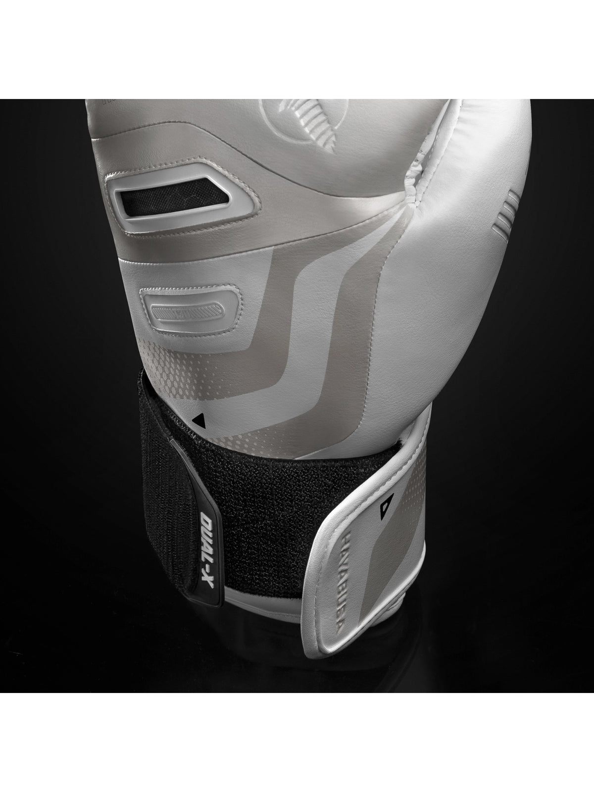 Hayabusa T3D Boxing Gloves, ivory white, image 2