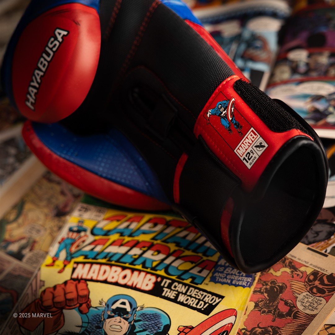 Marvel's Classic Captain America Boxing Gloves - Training