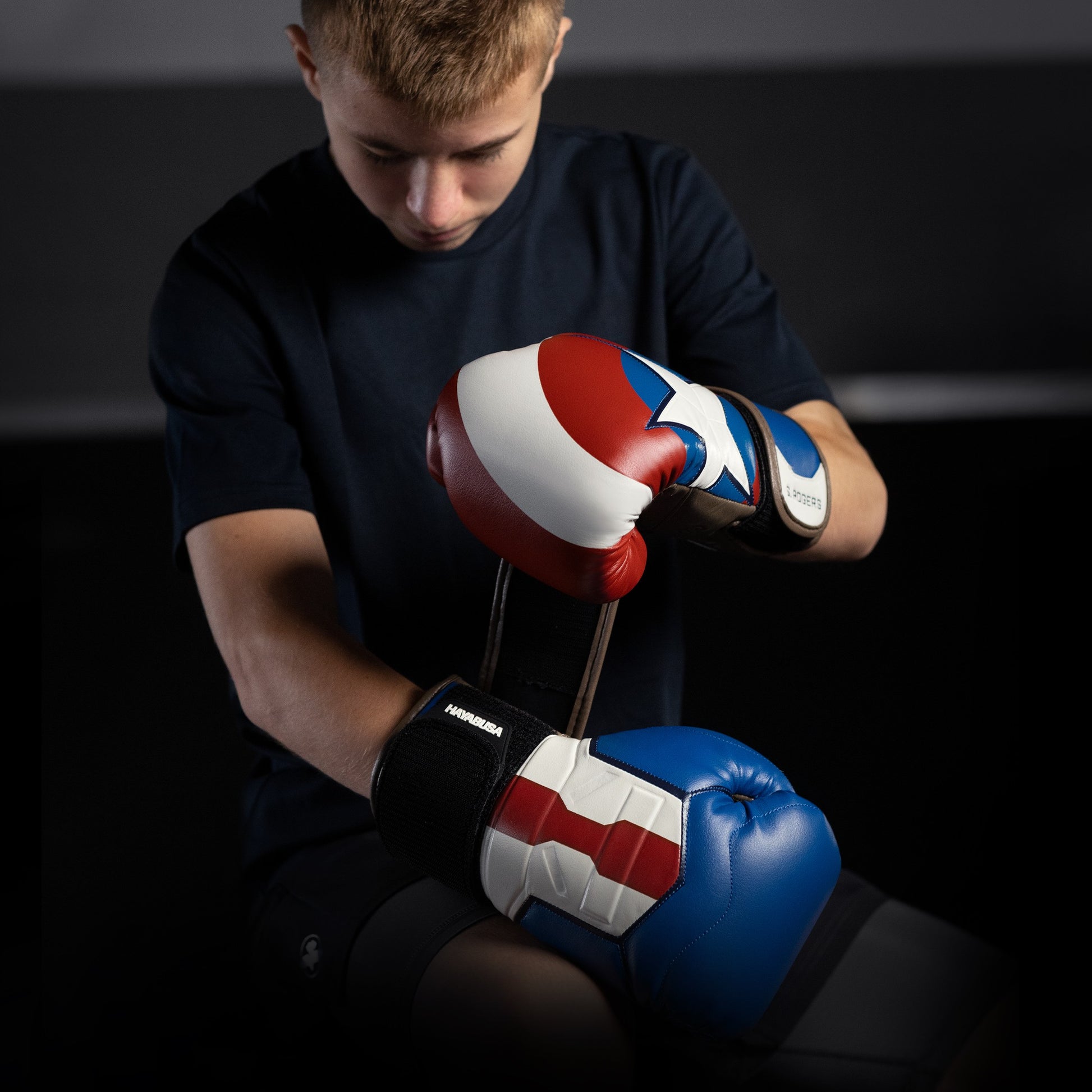 Marvel's Youth Captain America Boxing Gloves - Dual-X Strap