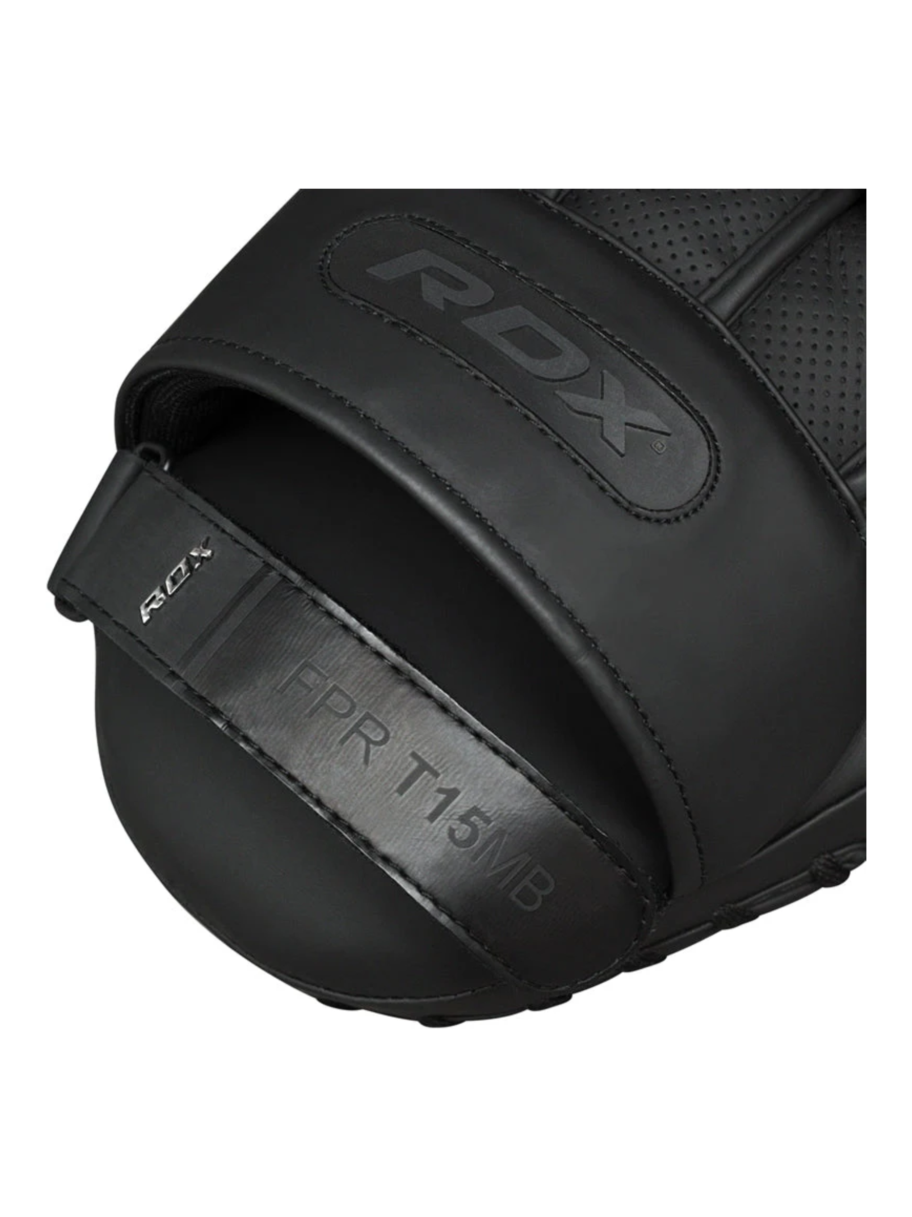RDX T15 Noir Focus Pads – palm grip view