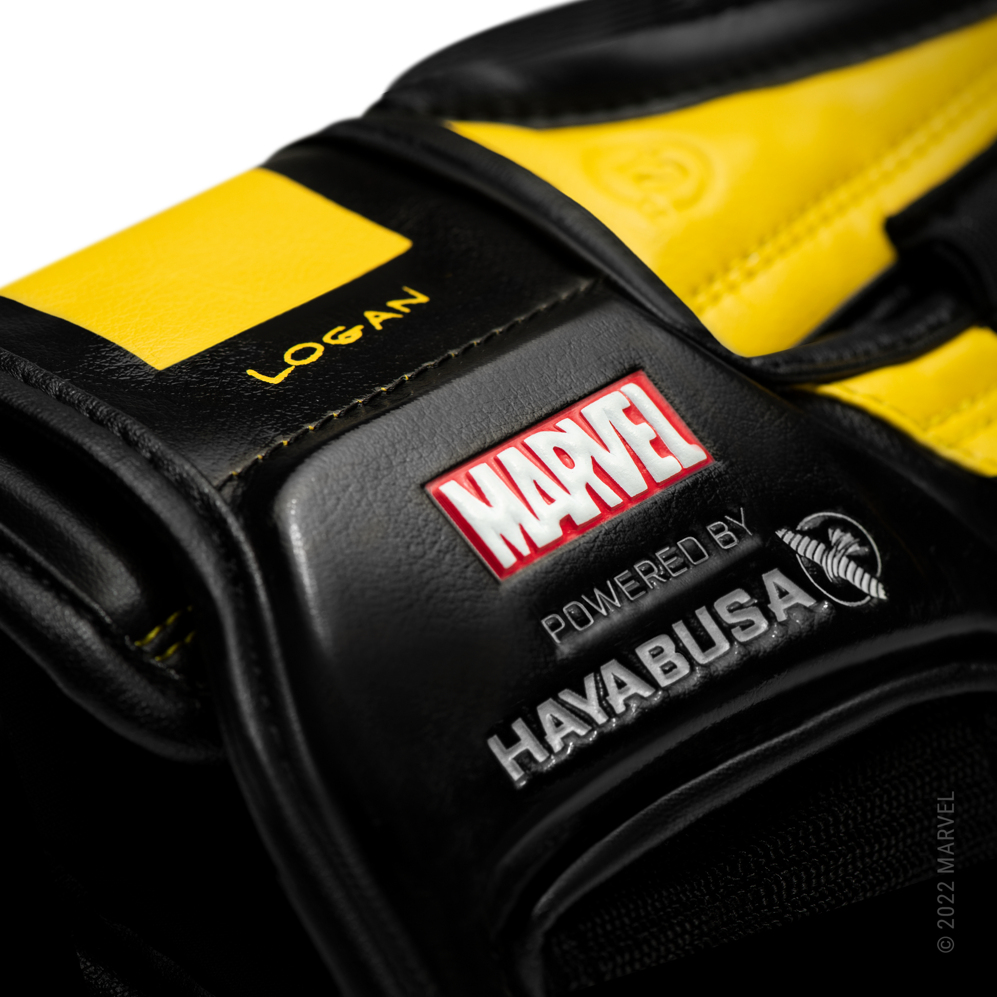 Marvel's Wolverine Boxing Gloves - Claw Detail