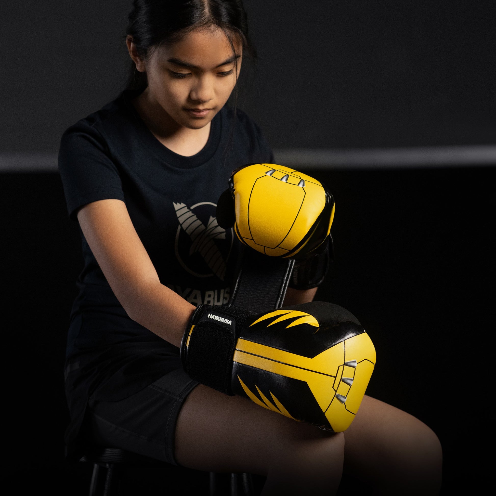 Marvel's Youth Wolverine Boxing Gloves - Dual-X Strap